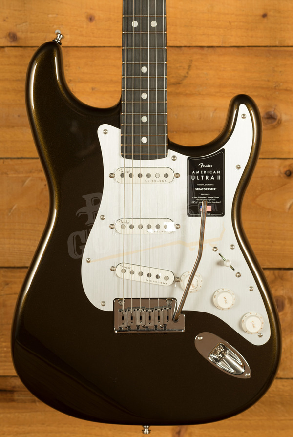 Fender American Ultra II Stratocaster | Texas Tea