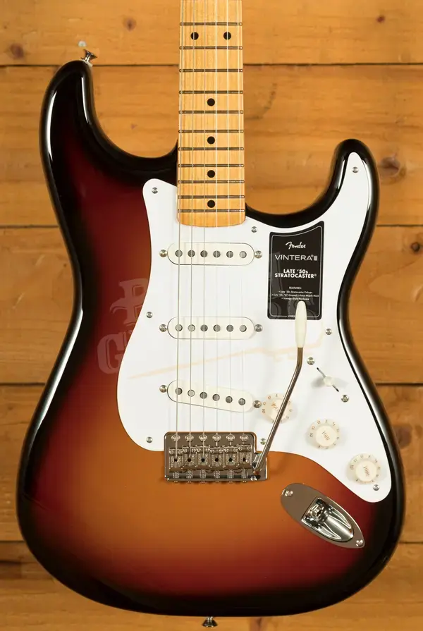 Fender Vintera III Late '50s Stratocaster - Maple - 3-Colour Sunburst