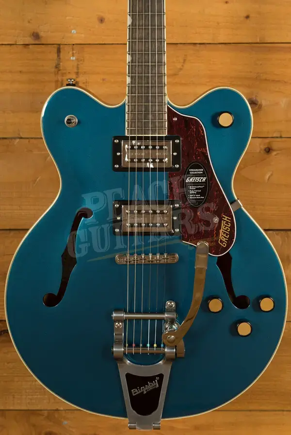 Gretsch G2622T Streamliner Centre Block Double-Cut Dark Denim