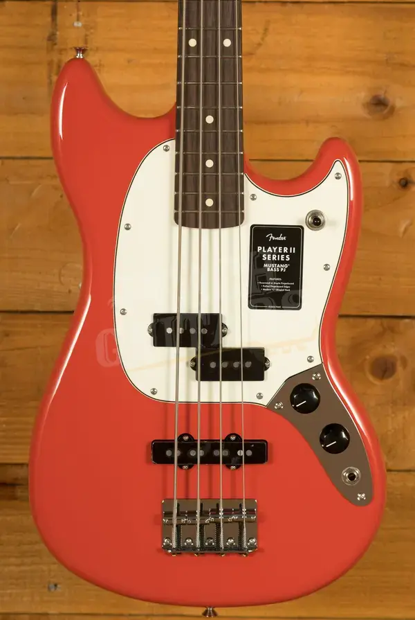 Fender Player II Mustang Bass PJ - Rosewood - Coral Red