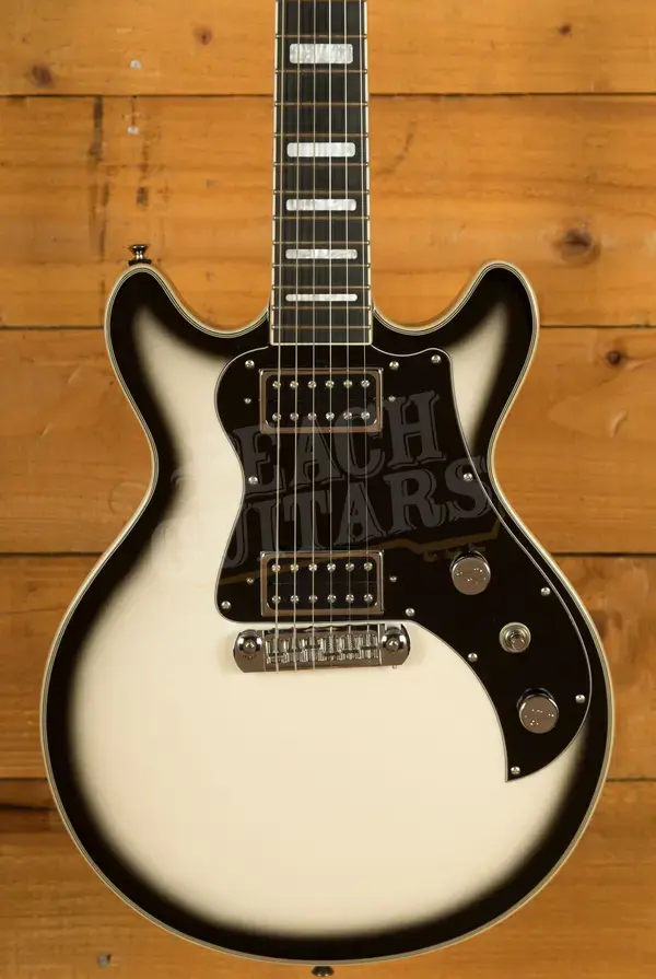 Hagstrom Megin - Grey Burst *Used* 