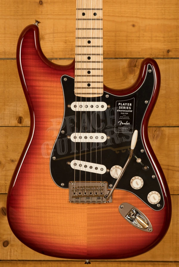 Fender Player Stratocaster Plus Top | Maple - Aged Cherry Burst