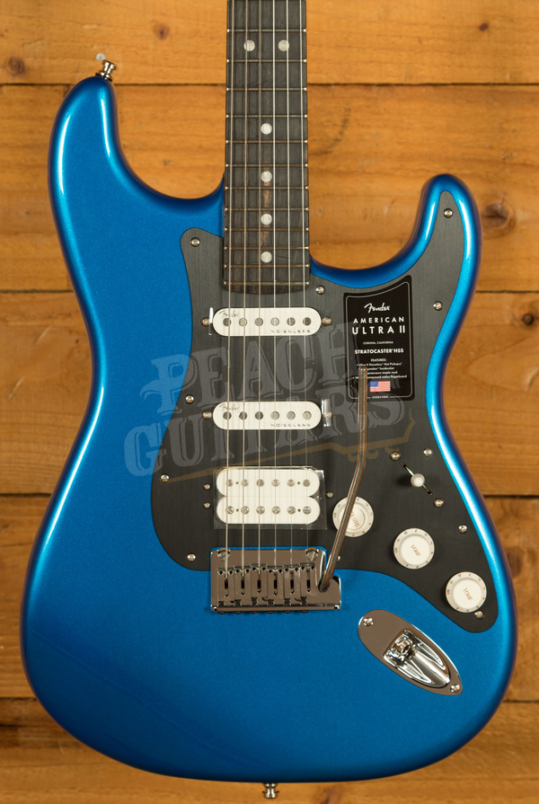 Fender American Ultra II Stratocaster HSS | Noble Blue