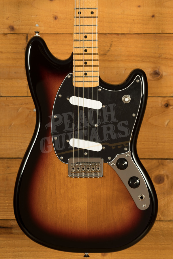 Fender Player II Mustang | 3-Colour Sunburst