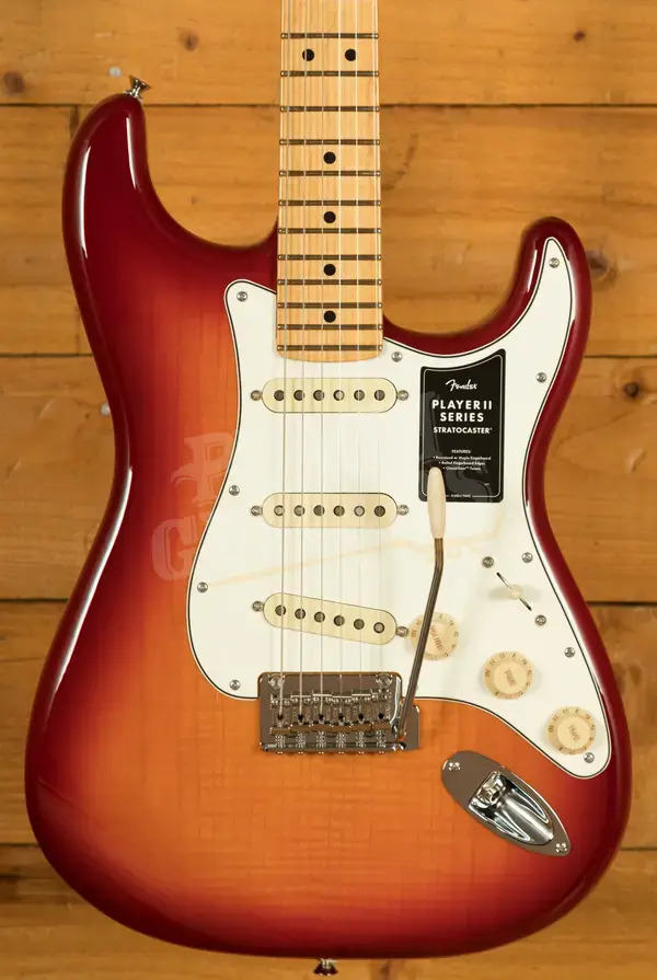 Fender Player II Stratocaster - Maple - Aged Cherry Burst