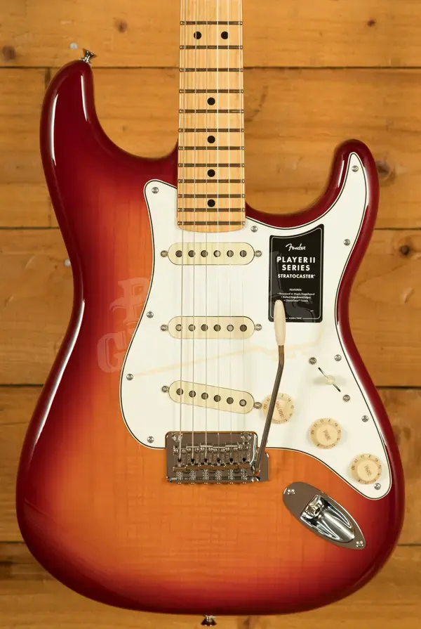 Fender Player II Stratocaster - Maple - Aged Cherry Burst