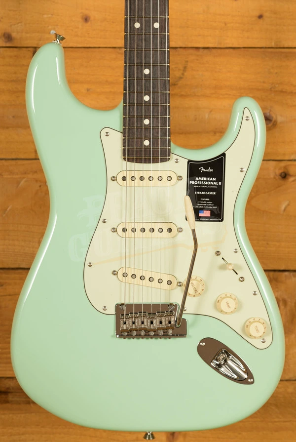 Fender Limited Edition American Professional II Stratocaster - Rosewood - Surf Green
