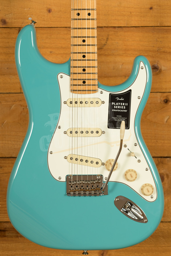 Fender Player II Stratocaster Maple Aquatone Blue