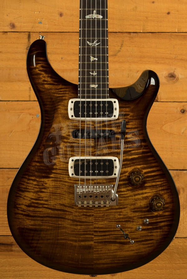 PRS Modern Eagle V - Black Gold Wrap