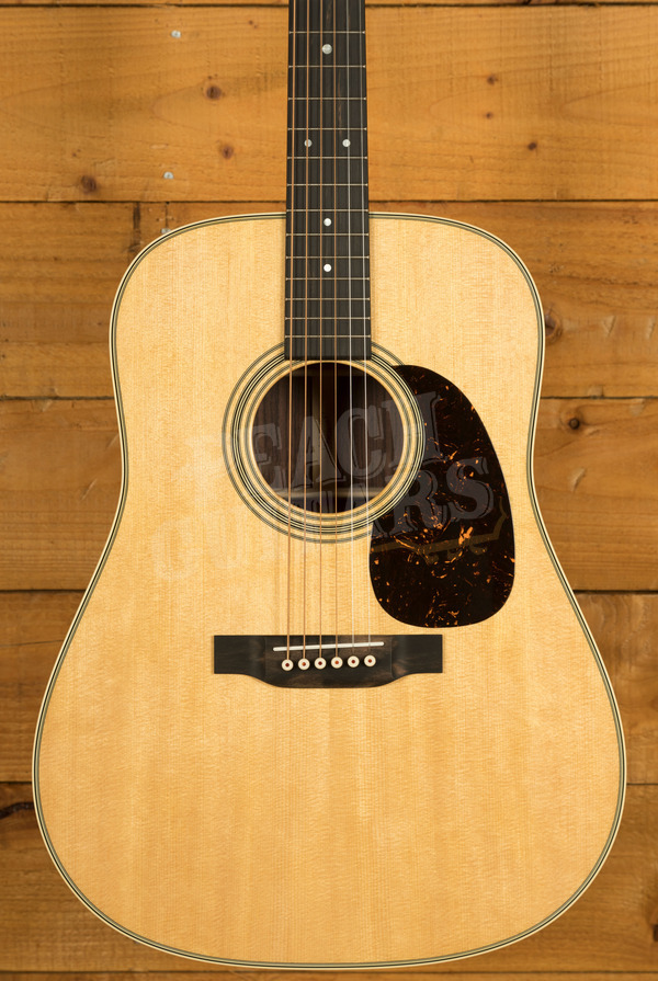 Martin Standard Series | D-28