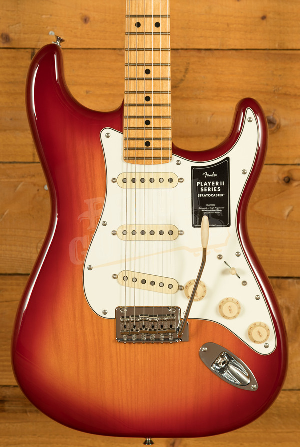Fender Player II Stratocaster Maple Aged Cherry Burst
