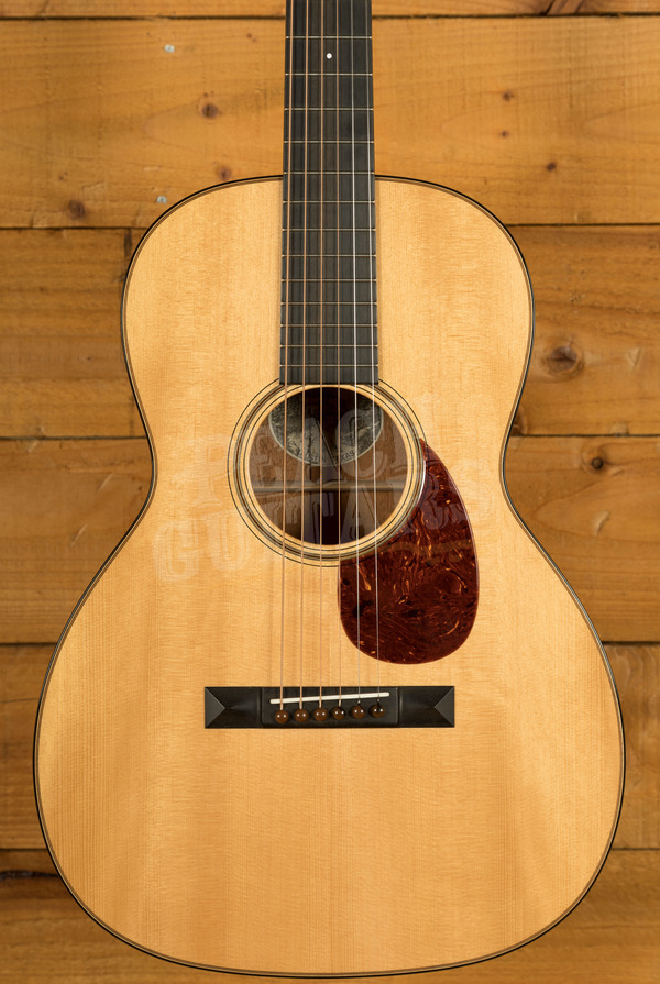 Collings 001 T 12-Fret *Used*