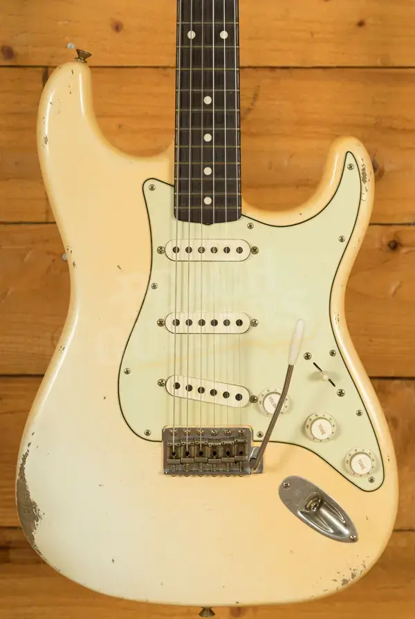 Fender Custom Shop Masterbuilt Levi Perry 62 Strat - Relic Aged Olympic White