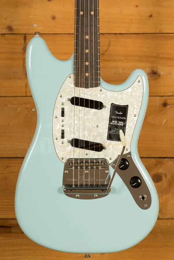 Fender Vintera III Mid '60s Mustang - Rosewood - Sonic Blue