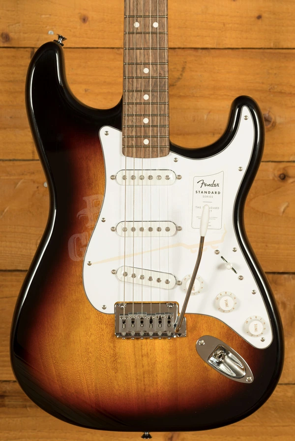 Fender Standard Stratocaster - Laurel - 3-Colour Sunburst