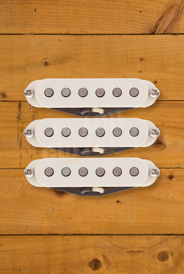Lollar Stratocaster Pickups | Sixty-Four - Set Of 3 - Flat-Pole - Parchment Cover