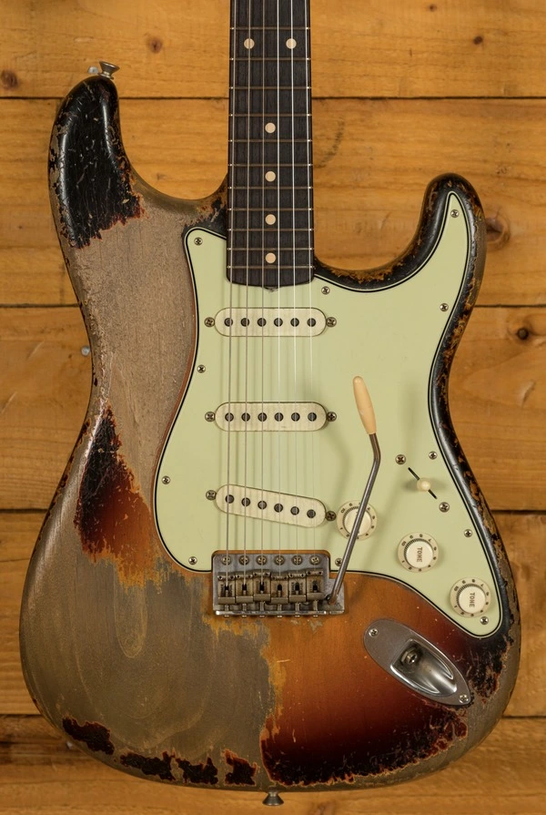 Fender Custom Shop 61 Strat Ultra Relic Dale Wilson Masterbuilt
