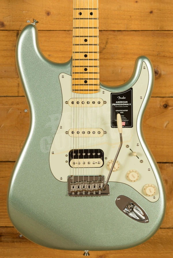 Fender American Professional II Stratocaster HSS - Maple - Mystic Surf Green