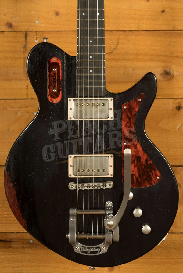 Eastman Antique Varnish JULIET/v-BK | Antique Black