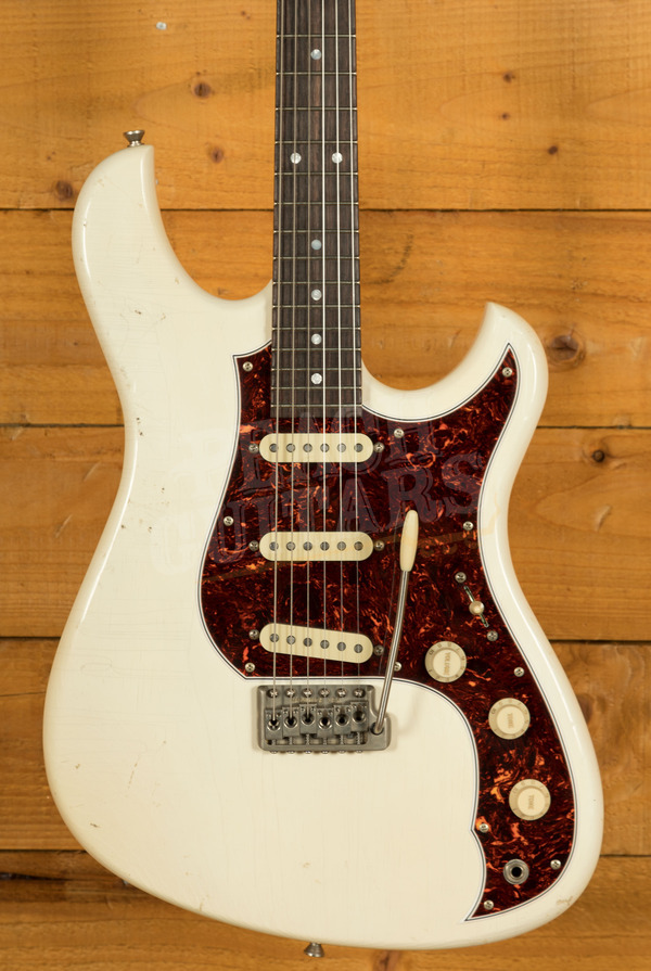 Novo Select Idris | Olympic White - Tortoise Shell Pickguard