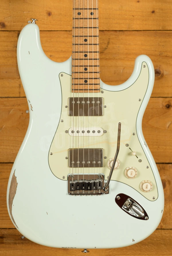 Suhr Ian Thornley Signature Classic S Antique Sonic White