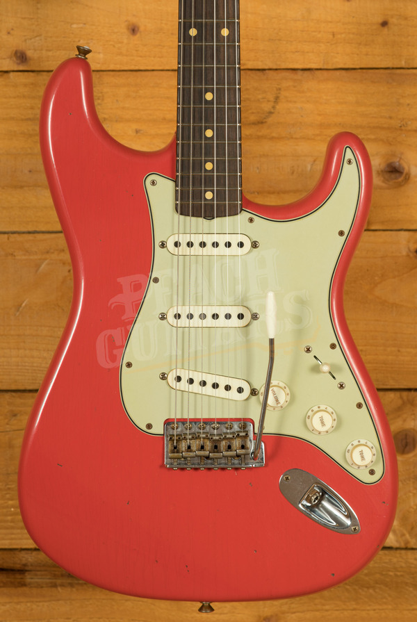 Fender Custom Shop '62/63 Strat Journeyman Relic - Aged Fiesta Red
