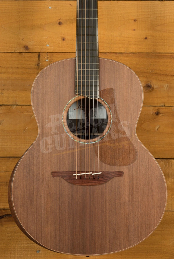 Lowden F-50 | Master Grade African Blackwood - Master Grade Sinker Redwood