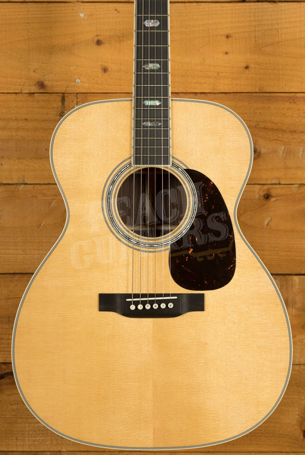 Martin Standard Series | J-40