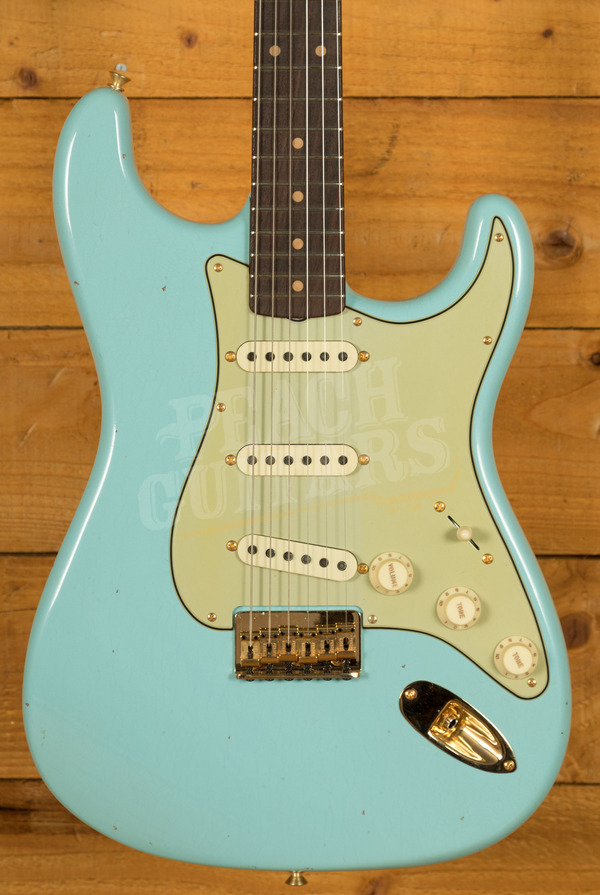Fender Custom Shop Ltd 59 Hardtail Stratocaster Faded Aged Daphne Blue w/CC Gold Hardware