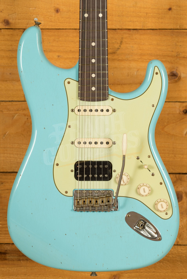 Fender Custom Shop '61 Stratocaster HSS Journeyman Daphne Blue