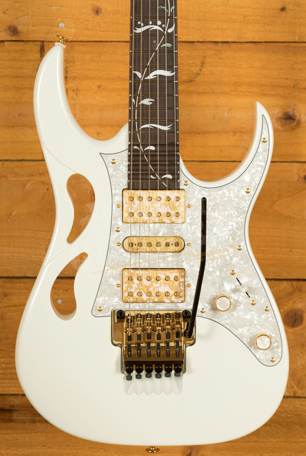Ibanez Signature Models PIA3761 Steve Vai Stallion White ibanez-signature-models-pia3761-steve-vai-stallion-white