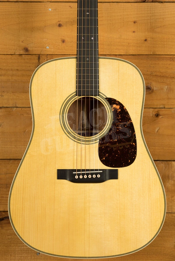 Martin Custom Shop | D-14 Fret Guatemalan Rosewood