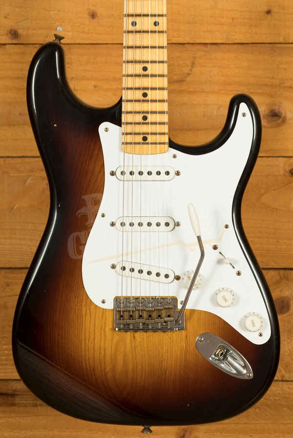 Fender Custom Shop Limited 70th Anniversary 54 Strat - Journeyman Relic Wide-Fade 2-Tone Sunburst