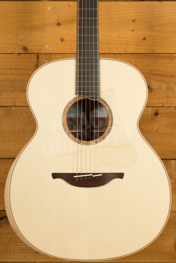 Lowden 50th Anniversary Collection O-50 | Master Grade Guatemalan Rosewood - Master Grade Alpine Spruce