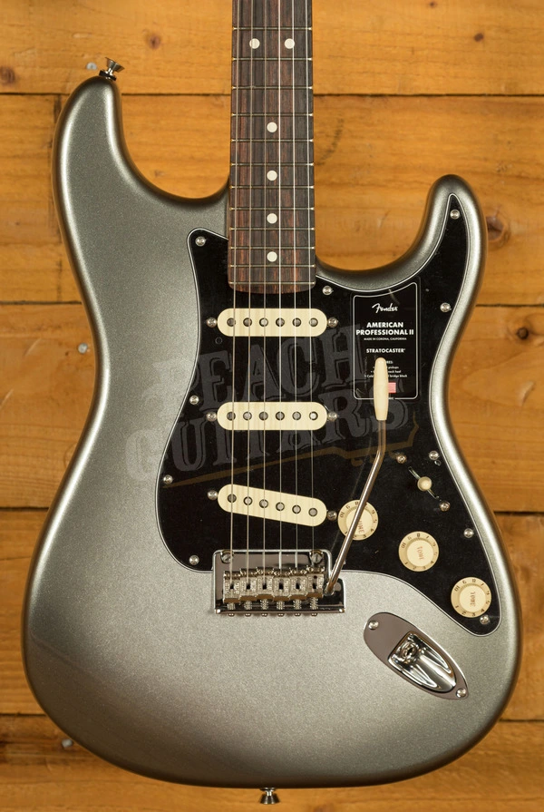 Fender American Professional II Stratocaster - Rosewood - Mercury
