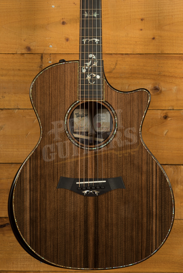 Taylor 900 Series | 914ce Special Edition - Sinker Redwood Top and Cindy Inlay