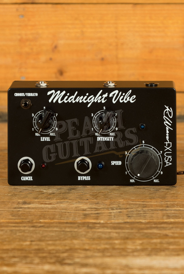 Effects > Modulation > R Weaver FX | Midnight Vibe - Satin Black
