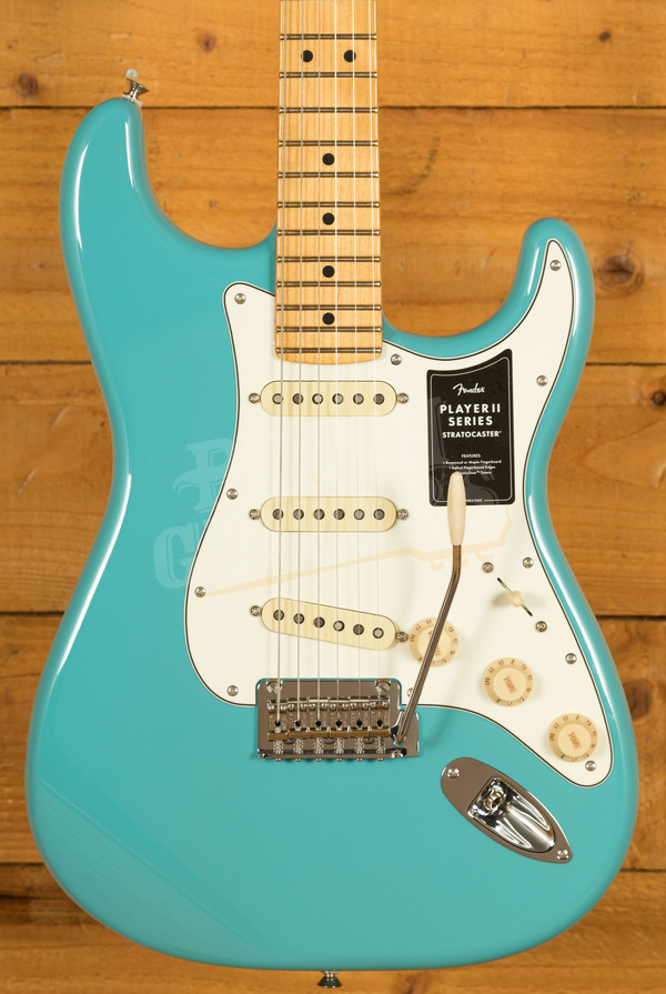 Fender Player II Stratocaster | Aquatone Blue