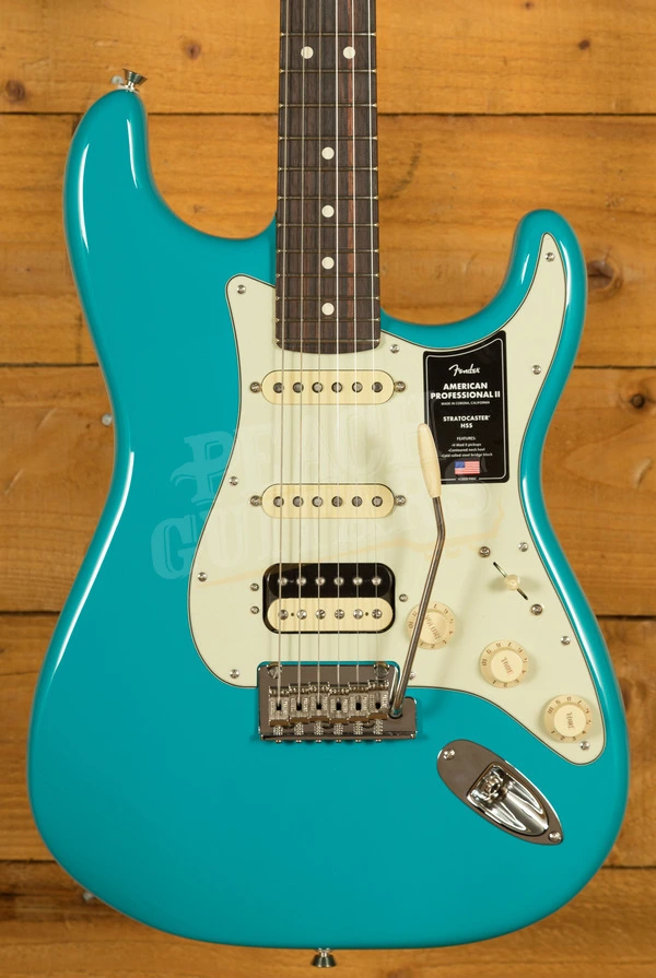 Fender American Professional II Stratocaster HSS - Rosewood - Miami Blue