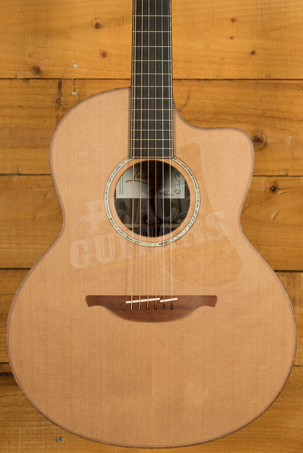 Lowden Richard Thompson | AAAA Ziricote - AAAA Red Cedar
