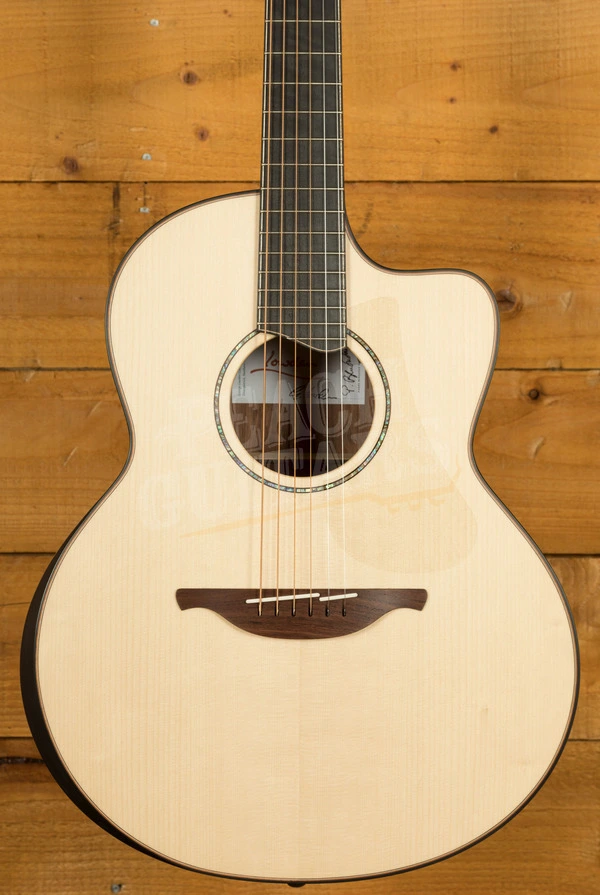 Lowden Pierre Bensusan | AAAA Honduras Rosewood - AAAA Adirondack Spruce