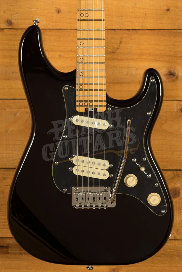 Schecter MV-6 | Gloss Black