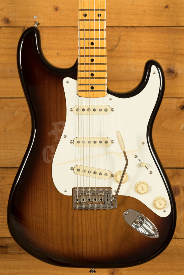 Fender Stories Collection Eric Johnson 1954 Virginia Stratocaster | 2-Colour Sunburst