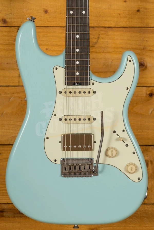 Schecter USA Custom Shop Traditional II Wembley Sonic Blue