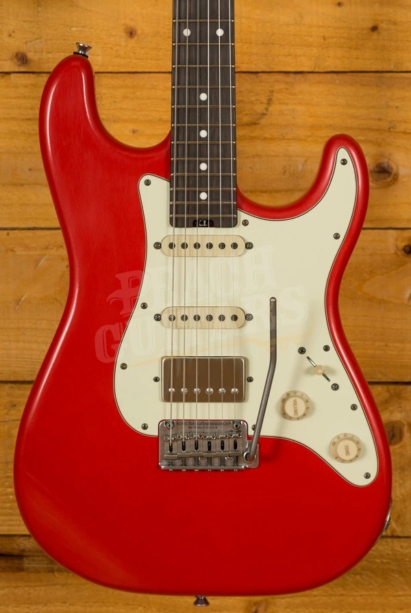 Schecter USA Custom Shop Traditional II Wembley Fiesta Red
