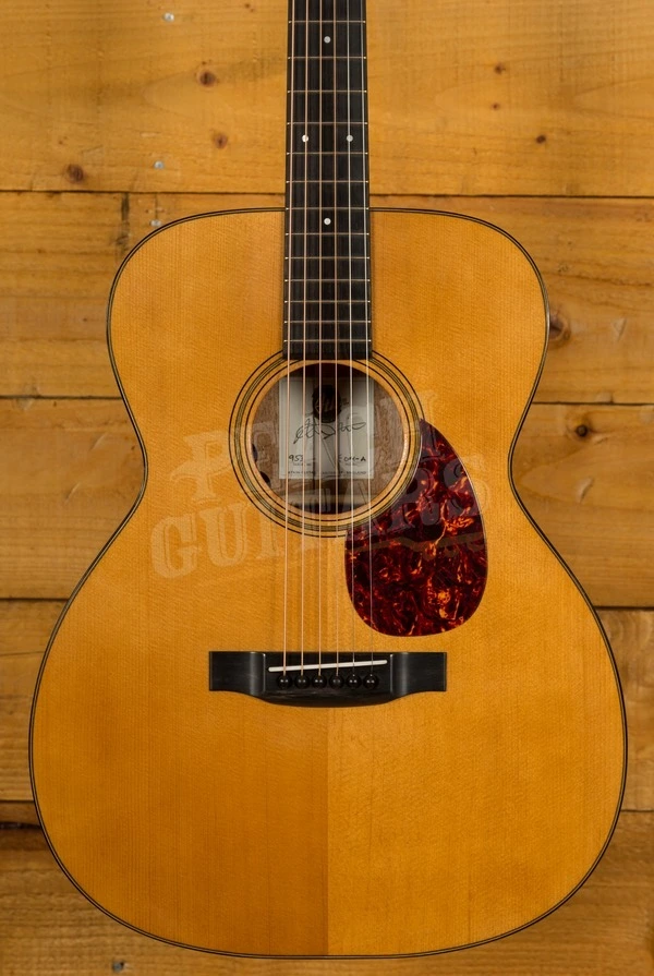 Atkin Essential OM Aged Finish w/Fishman Matrix Pickup