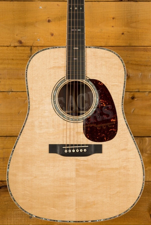 Martin Custom Shop Dreadnought VTS