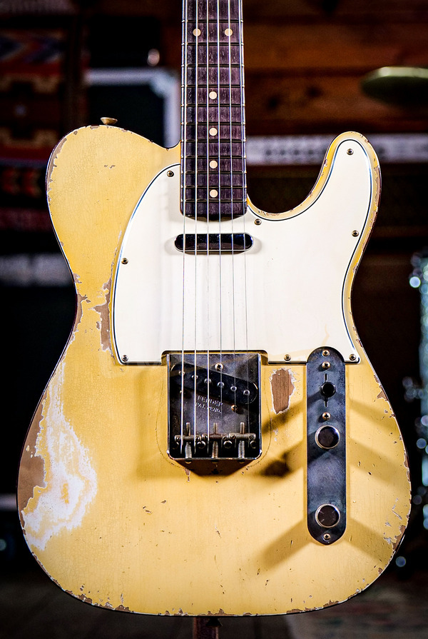 Fender Custom Shop Dale Wilson Masterbuilt '60 Tele Custom Heavy Relic Aged Vintage White