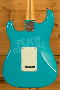 Fender American Professional II Stratocaster - Maple - Miami Blue