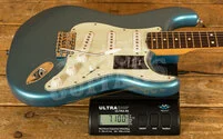 Fender Limited Edition Vintera II Road Worn '60s Stratocaster - Rosewood - Lake Placid Blue
